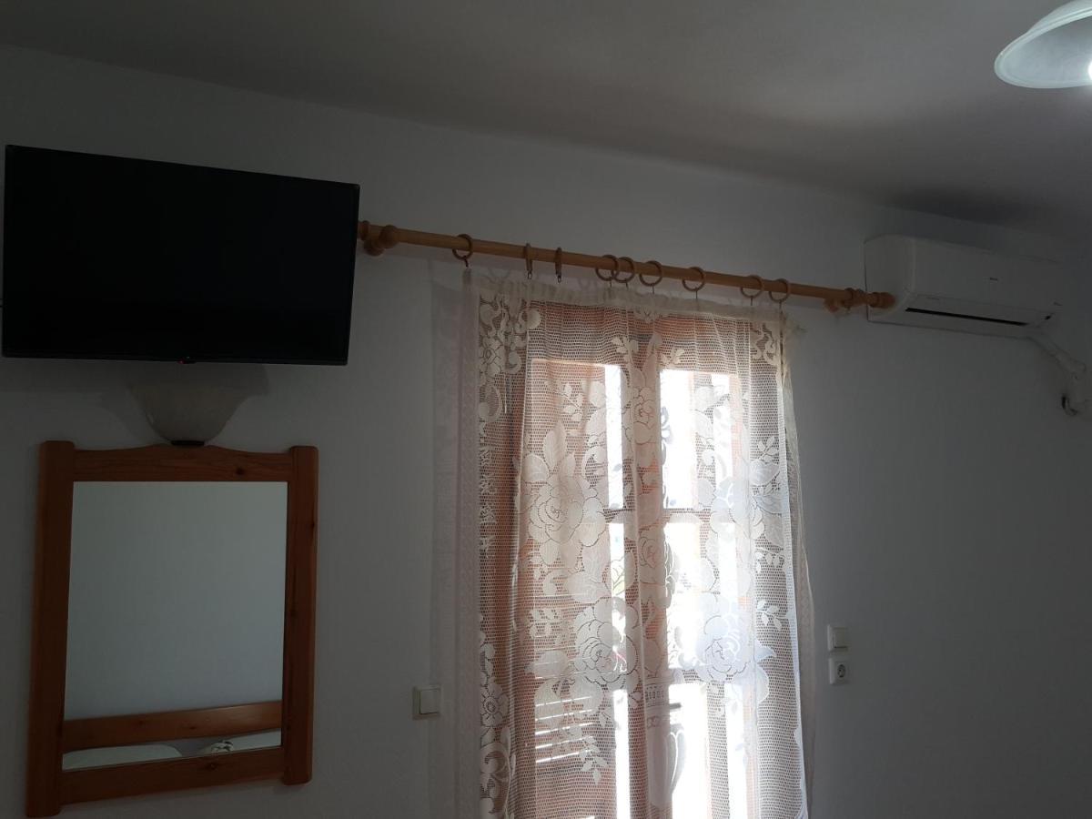 O Fotis Aparthotel Агиос Прокопиос Екстериор снимка