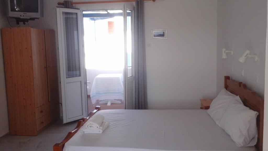 O Fotis Aparthotel Агиос Прокопиос Екстериор снимка
