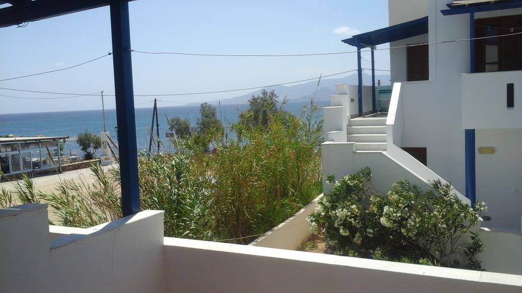 O Fotis Aparthotel Агиос Прокопиос Екстериор снимка