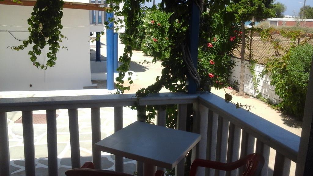 O Fotis Aparthotel Агиос Прокопиос Екстериор снимка